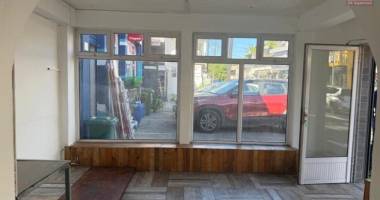 À louer – espace commercial idéalement situé à grand baie