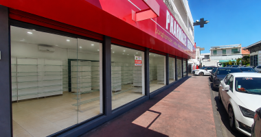 centre-ville de saint-louis – local commercial 131 m² avec vitrines