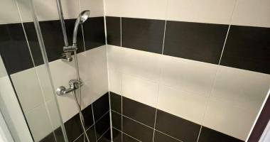 fabien teka immo vous propose à louer un magnifique appartement t4 de 104m² situé résidence le patio au centre-ville de saint denis