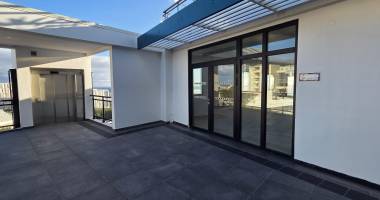 a louer – bureaux de standing avec terrasse exceptionnelle à saint-pierre