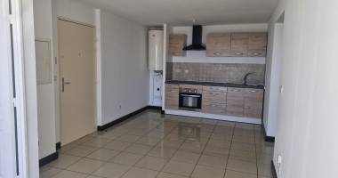 a vendre t3 proche college et lycee de bois de nefles