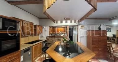 À louer - maison meublee t3 d'environ 130.31 m2 - saint-louis - 1 312.00 €