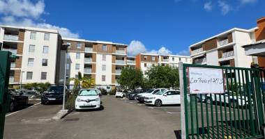 a vendre - bel appartement t2 - les abymes