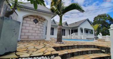 villa f6 mont vert les hauts