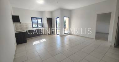 a louer -  appartement f3 - d'environ 67,52 m2 - saint-denis - 948 € + 86€ de charges