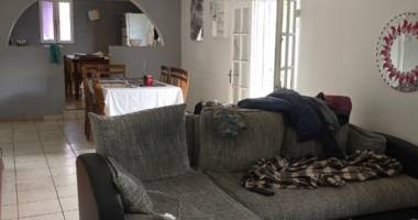 maison de type t4 d'environ 90m²