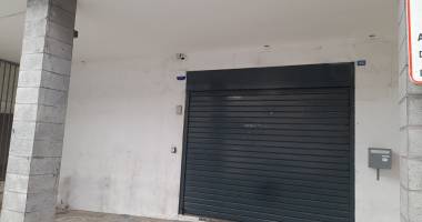 local commercial saint denis 90 m2