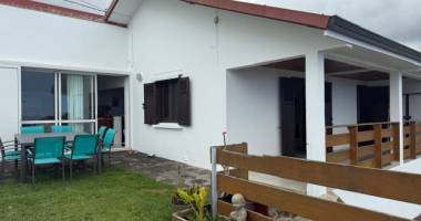 jolie maison fa/f5 au tevelave