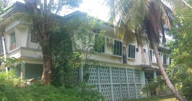 les abymes - besson : propriete de 7962 m2