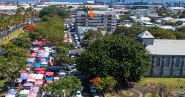 rare - residence de bon standing centre ville le port appartement t2+v renove - ideal investissement ou 1° achat