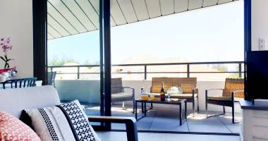 spacieux appartement rooftop 3 chambres – vue dégagée – accès lagon et commerces à pied