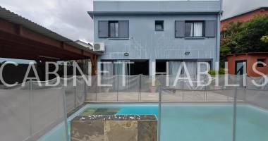 a louer - maison f4 meublee d'environ 89 m2 - saint-louis - 1607.00 €