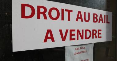 cession de bail  - emplacement n°1 en plein coeur du tampon