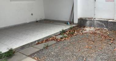 a louer un appartement t2 en rez-de-jardin au centre ville du port