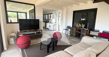 maison saint paul 5 pièce(s) 150 m2