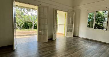 maison familiale t6 lumineuse et au calme   centre de l’entre-deux, proche commodités