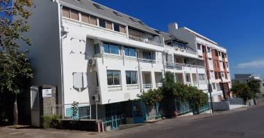 sainte clotilde apt f2 libre au plus tard le 19/06/2026