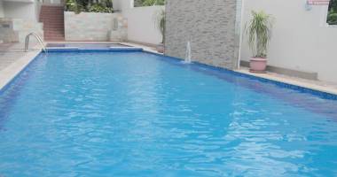 a louer splendide appartement 2 chambres avec vue imprenable sur l'océan à 2 pas des commerces et plage flic en flac île maurice