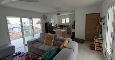 villa t2/3 neuve en  duplex de 84 m² – terrain 342 m² – vue mer – ravine des cabris