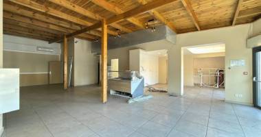 local commercial 150m2 - centre ville saint-denis