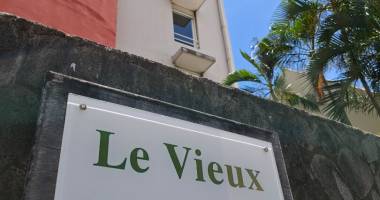 appartement t2 meublés - le vieux comptoir - saint denis