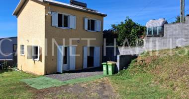 a vendre - une maison t3 - 70.83 m2 environ - saint-louis - 196 800 €