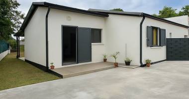 villa meublée t4 de plain-pied  entre-deux (le serré)