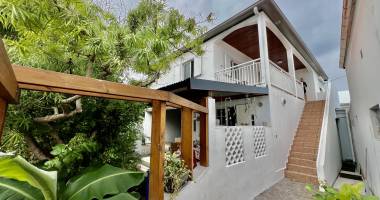 saint joseph 97480 - ensemble immobilier confortable - lumineux - proche du centre