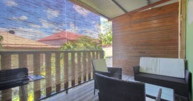 a louer: appartement t2 (1 chambre), 38 m2, meublé, sainte-pierre (ligne des bambous)