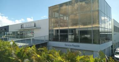 local commercial  - 1170 m2 - jarry 97122 baie-mahault