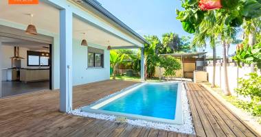 a louer à bois d'olives - maison f4 de 120 m2 avec piscine - loyer 1 700   cc  - disponible  fin janvier 2026