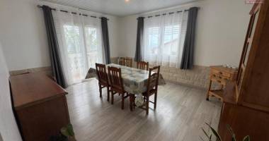 a louer superbe appartement f4 de 88 m² non meuble proche du centre ville au tampon