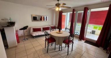 a louer magnifique appartement meuble de type f2 proche centre ville au tampon