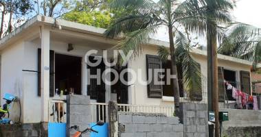 maison satec sur  terrain 390 m².