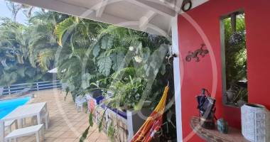 a vendre charmante villa type t4 + f1 - petit bourg 663 000 €