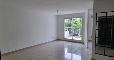 a louer - appartement t2 - sainte-clotilde