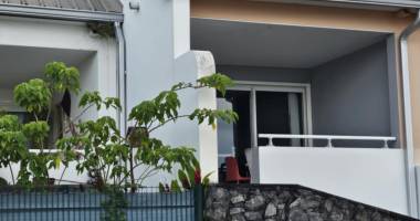 joli t2 en duplex à saint denis - ref 251946