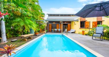 ste marie (beausejour/bois rouge) - maison d'architecte t4/5 plain-pied avec piscine