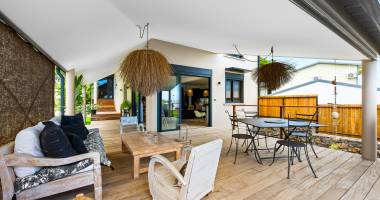 st gilles les hauts (lotissement du golf) - villa 145 m2 avec piscine et vue mer