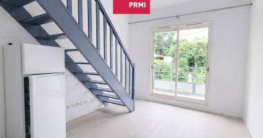 À vendre t1 bis lumineux avec balcon et parking au dernier étage - spécial investisseur - moufia