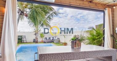À saint-joseph, villa de standing avec piscine à 360 000 €