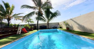 superbe villa f5 renovee totalement a l'entree ouest de saint-joseph