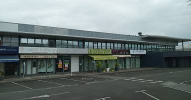 local commercial  - 47m2 - jarry 97122 baie-mahault