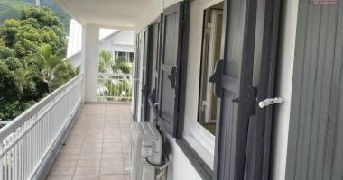 a louer appartement 3 chambres  la possession