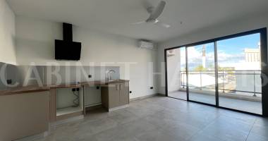 a louer - studio d'environ 27.86 m2 - saint-pierre - 722,00 €