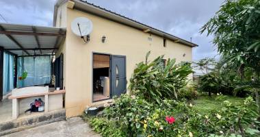 saint joseph littoral 97480 - villa f6 entretenue et spacieuse - emplacement prise - fort potentiel