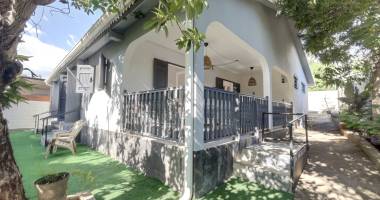 colocation: maison t5 (4 chambres), 139 m2, la saline les bains - centre ville