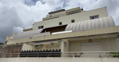 À vendre  t1 meublé    proche faculté  et clinique de sainte clotilde