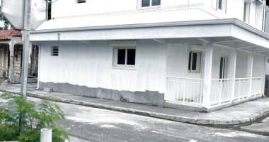 au moule villa recente de type 4 proche de commodites -