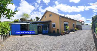 villa f4 de 120 m2 avec vue mer et montagne en fond d'impasse